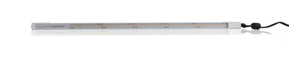 UCX Pro Undercabinet light for 19" cabinet (Silver) Single pack - Includes luminaire and adapter