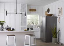 PROG_Arya_Black_Kitchen_P400338-31M_Day_On_3D_appshot.jpg